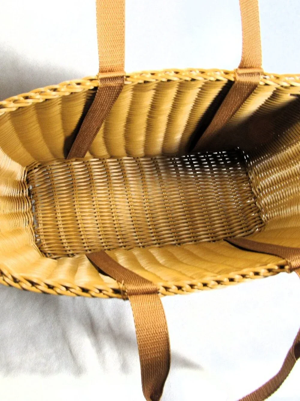 WOVEN BASKET TOTE, 15